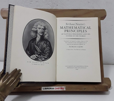 Sir Isaac Newton's mathematical principles of natural philosophy and his system of the world (II Volumes) - Isaac Newton