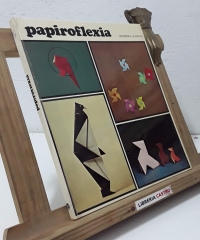 Papiroflexia - Rosa Mesalles